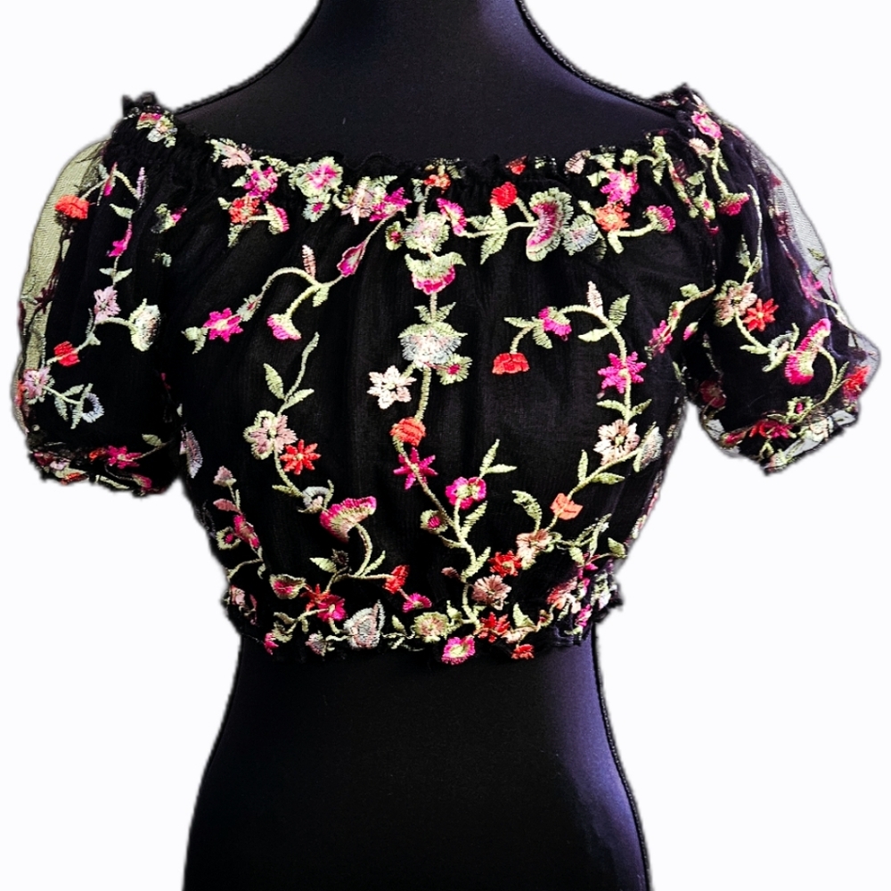 Ambiance Black Floral Off-Shoulder Crop Top Size S